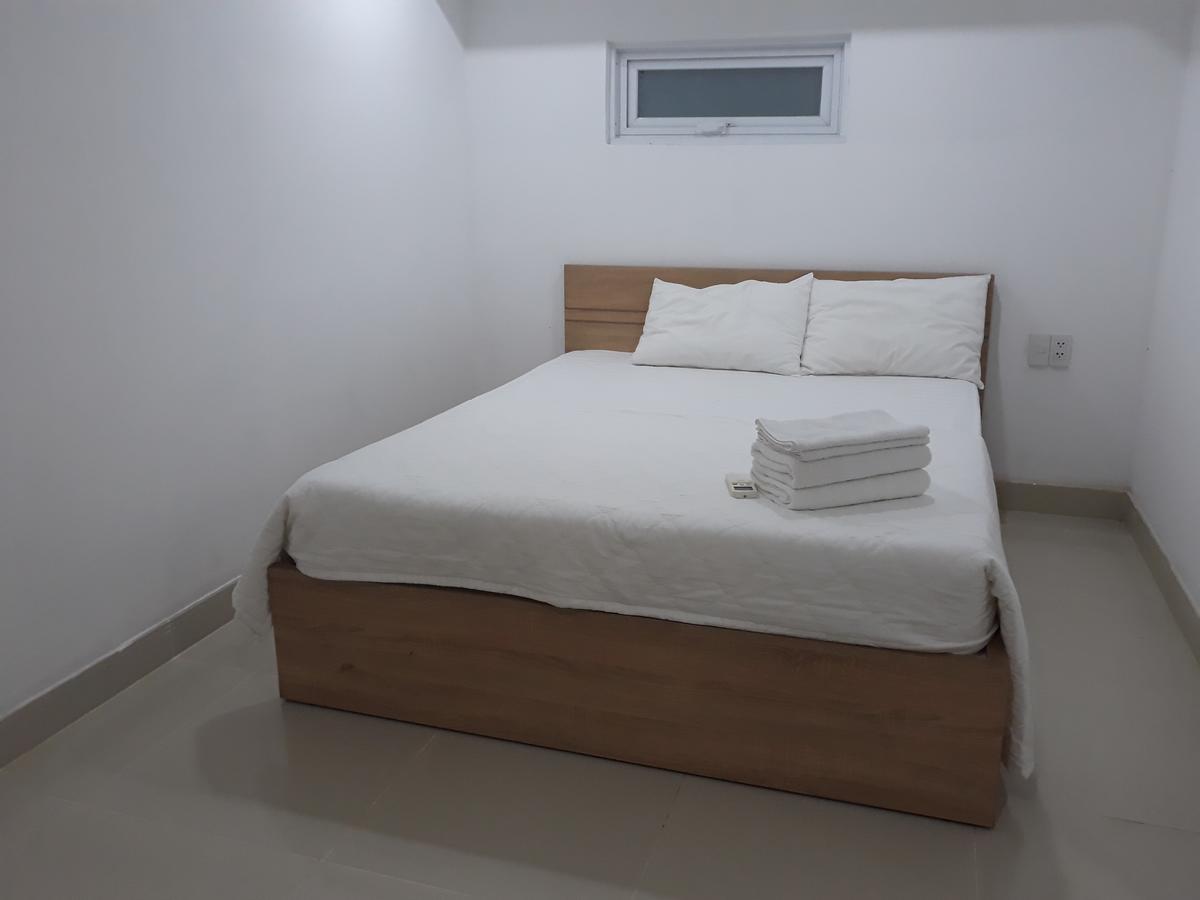 Serviced Khách sạn hẻo lánh